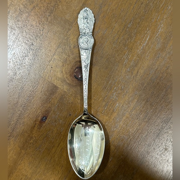 Sterling silver Washington spoon - Picture 1 of 2